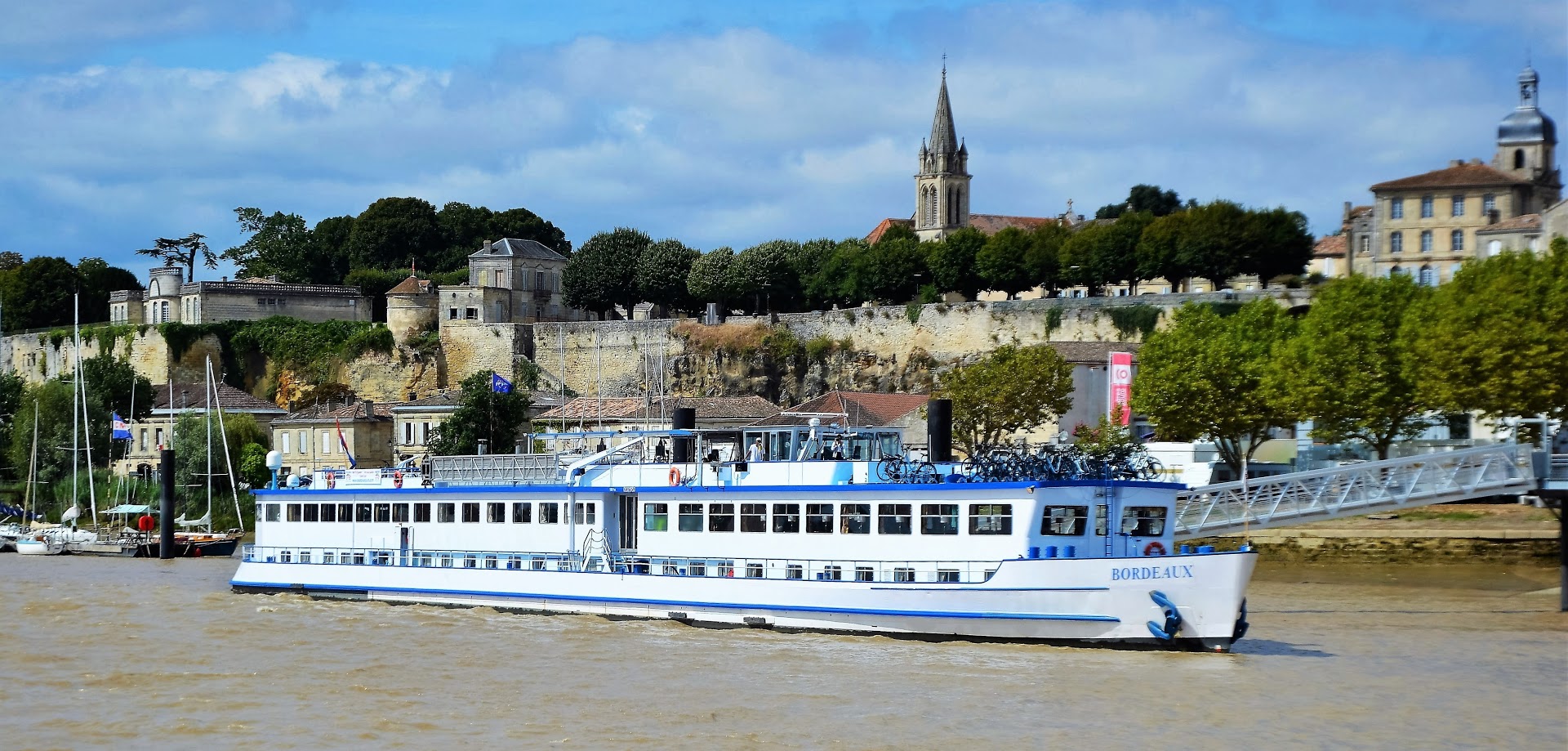 Bike & Cruise:  Bordeaux wine route - Chateaux, Rivers and Wine (2019)